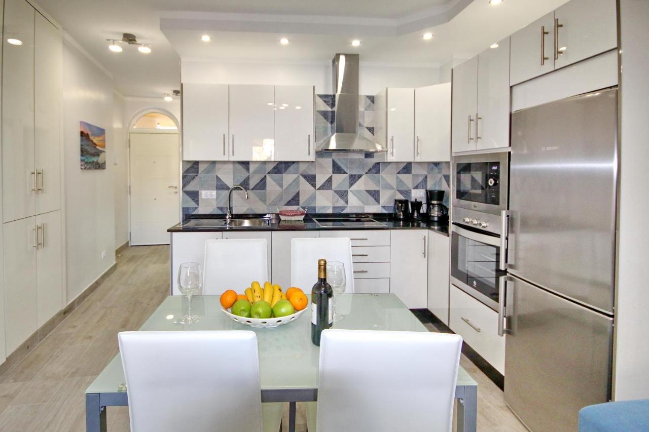 Modern Apartment In Complex With Pool In Costa Adeje Ngoại thất bức ảnh